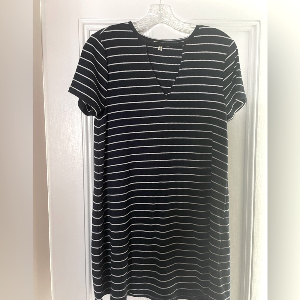 Adorable t-shirt dress